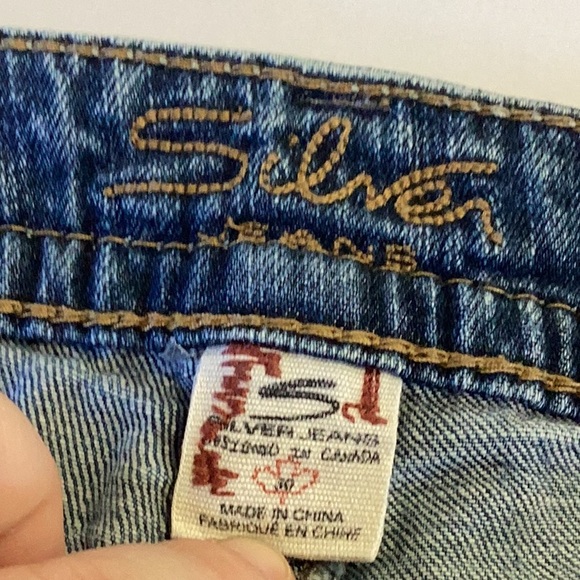 Silver Jeans. - Picture 6 of 7